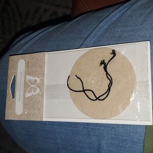 Scentsy Scent Circle White Amber & Teak